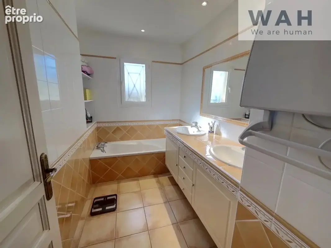 Maison de plain-pied p4 de 115 m2 sur un terrain clos et arb - photo 8