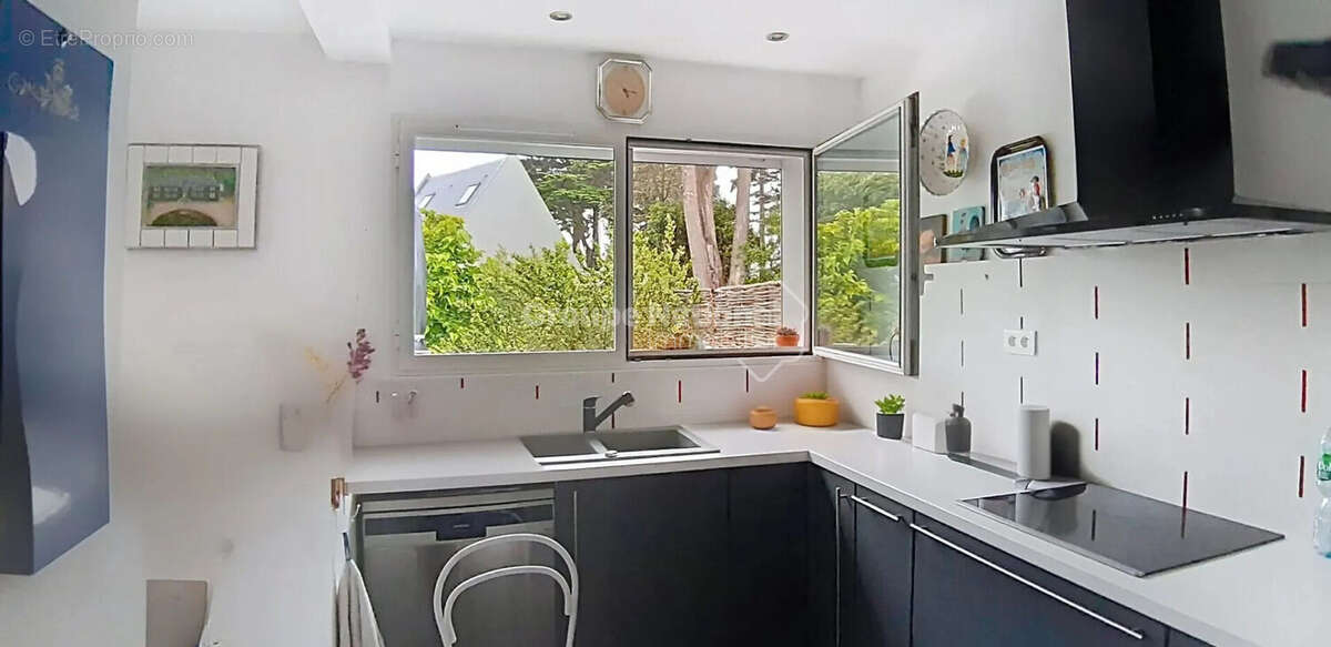 Maison à LE POULIGUEN