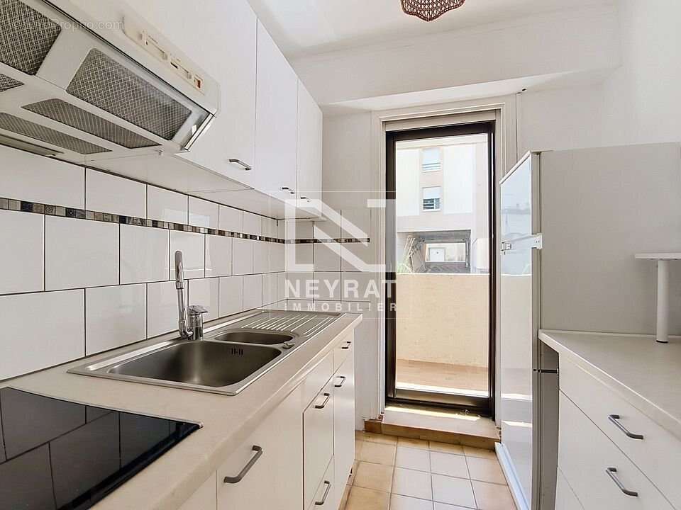 Appartement à SAINT-RAPHAEL