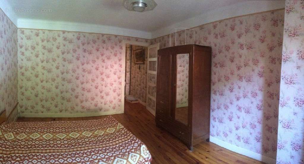 Maison à FEISSONS-SUR-ISERE