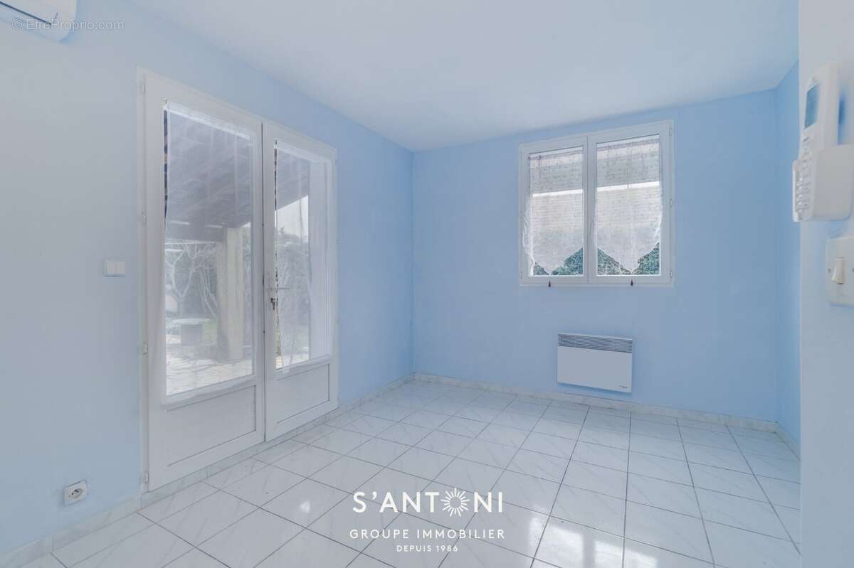 Maison à THEZAN-LES-BEZIERS