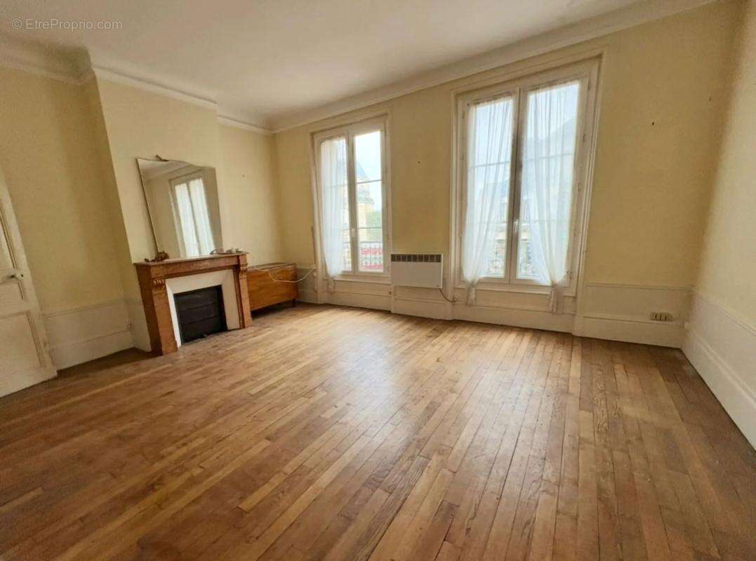 Appartement à NOYON