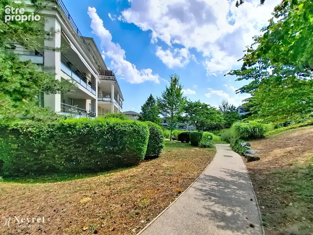 À visiter sans tarder !  T2 en Rez de jardin  de 33,48 m2 dans la résidence 'Le Domaine d'Angélis' - photo 16