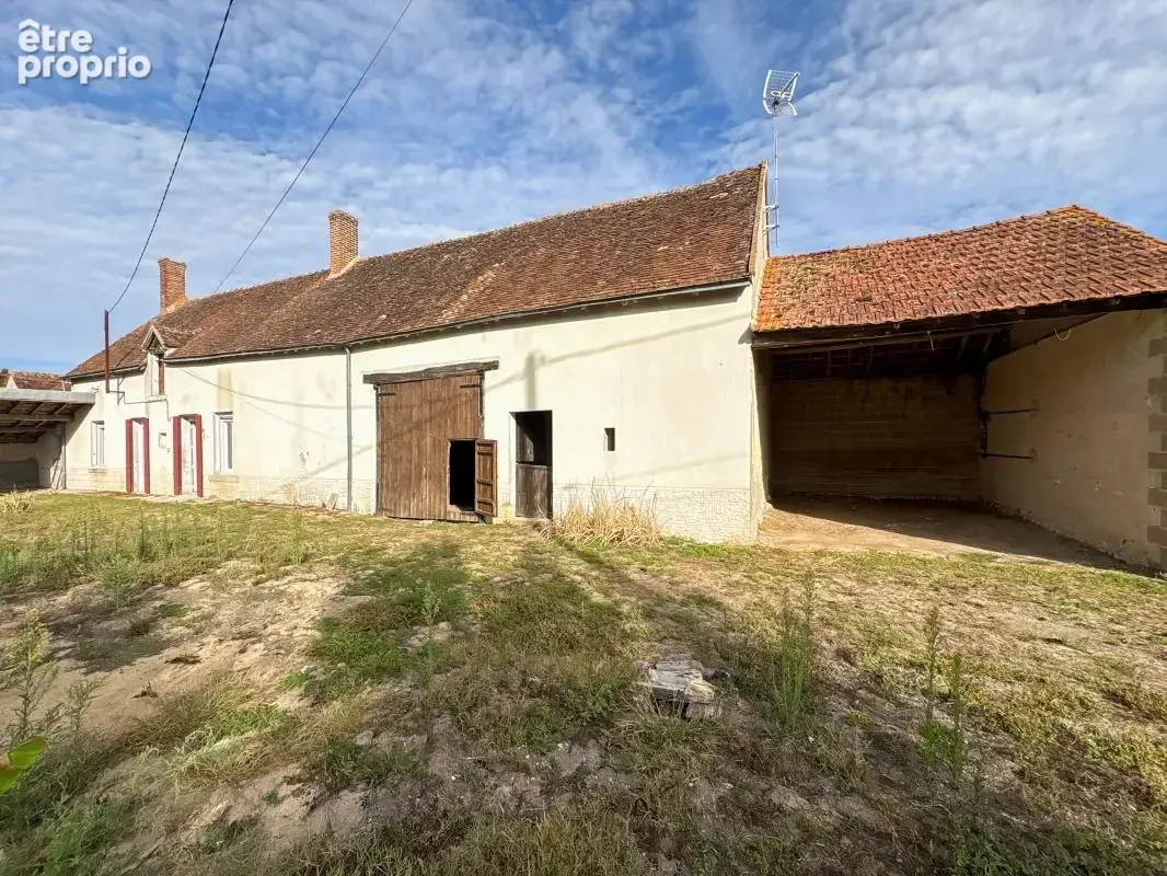 A SAISIR - Bien à fort potentiel - Spécial Rénovation ! - photo 2