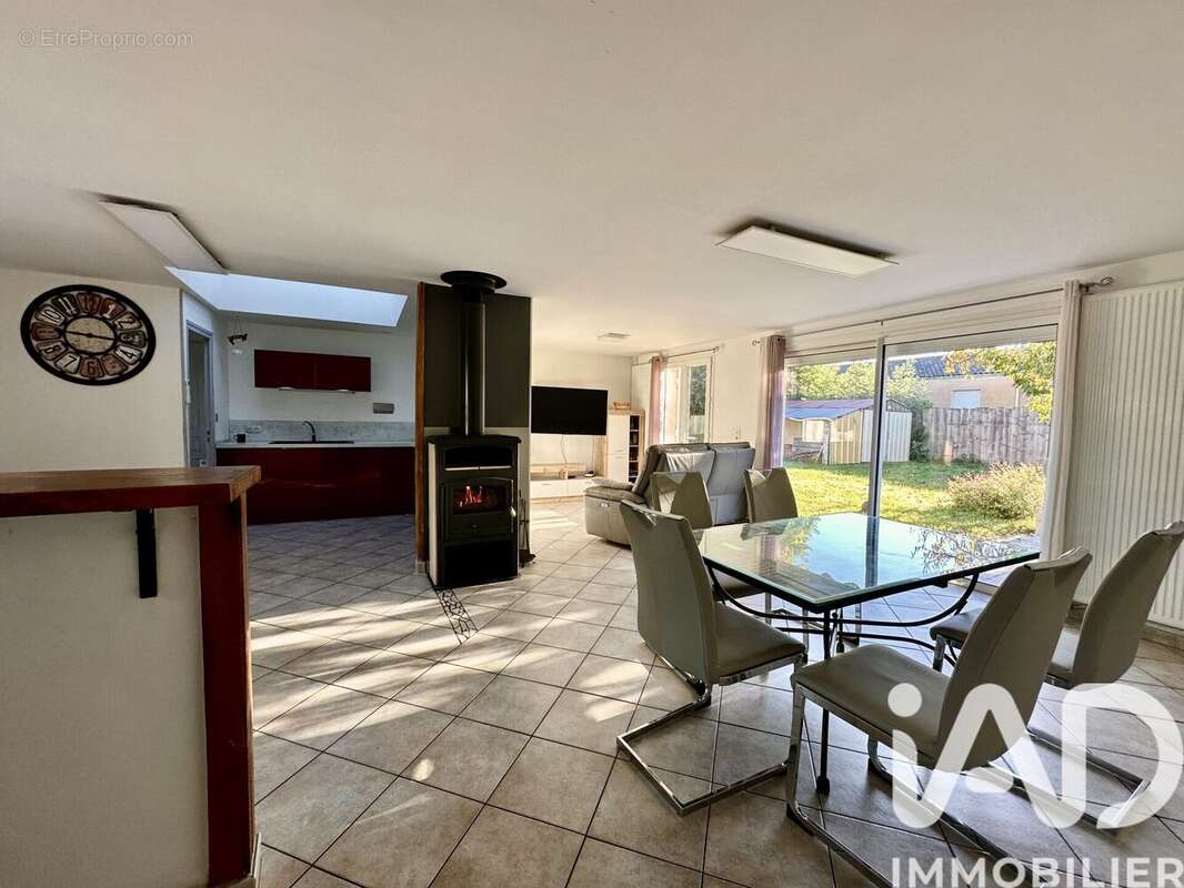 Photo 6 - Maison à SAINTE-BAZEILLE