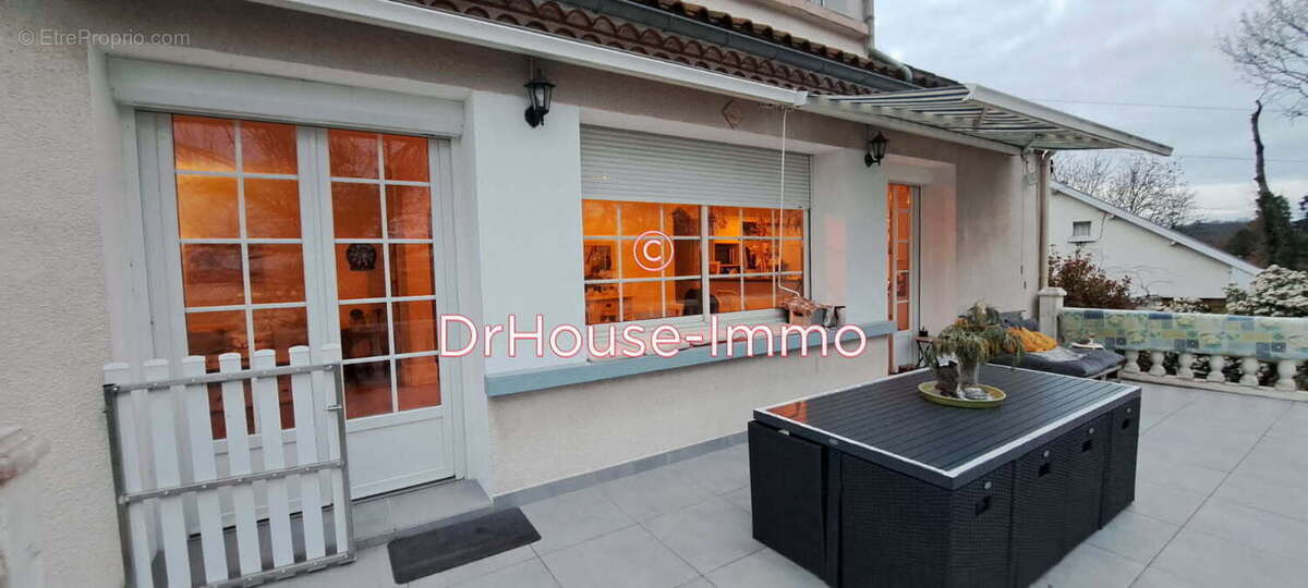 Maison à COULOUNIEIX-CHAMIERS