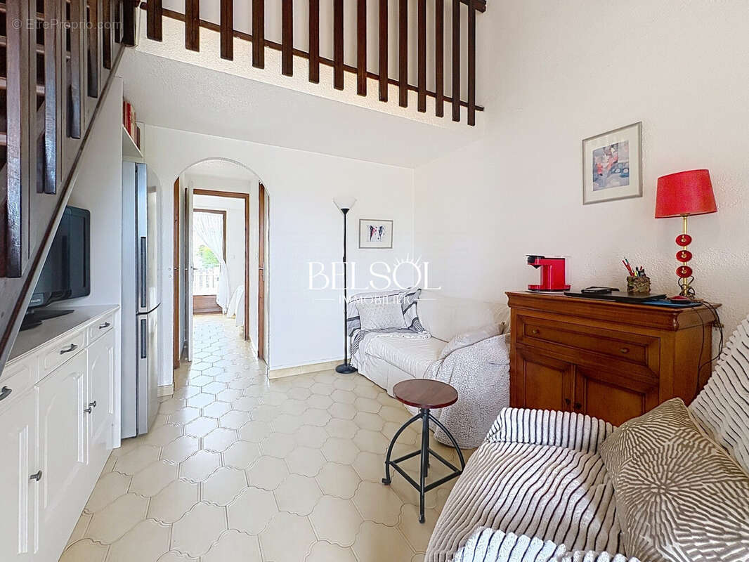 Maison à SAINT-CYPRIEN