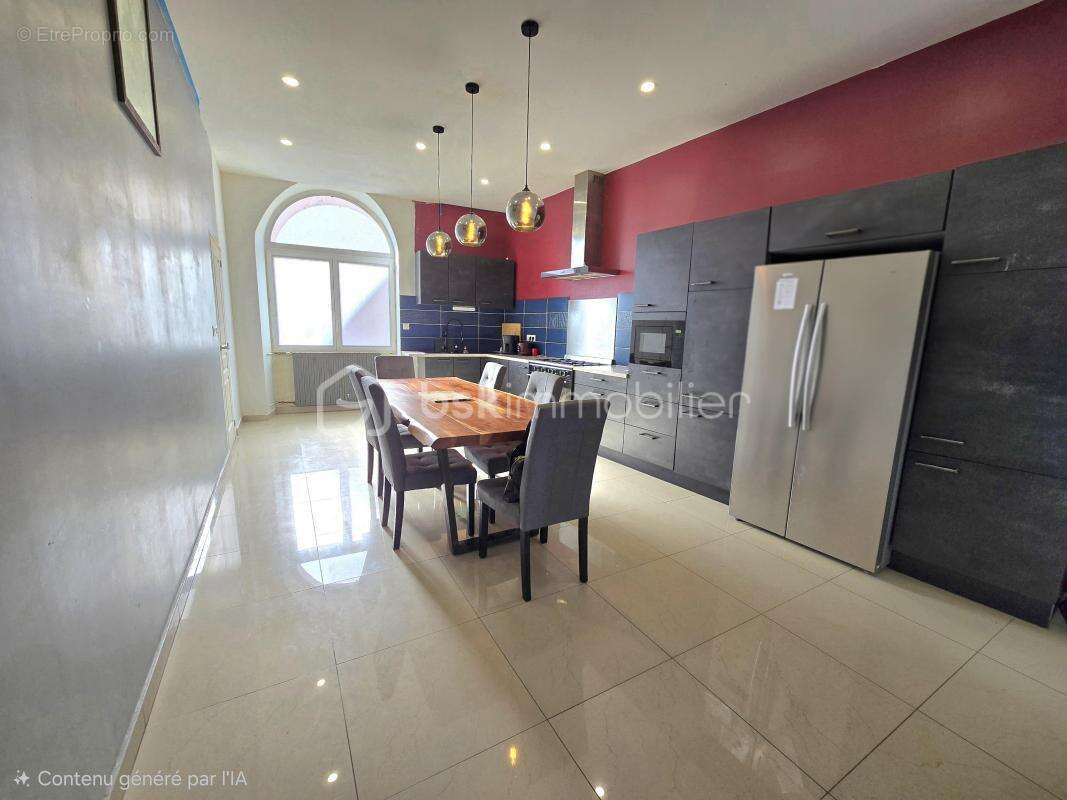Maison de 232 m² avec dépendances, jardin clos et volumes rares – Randan (63) - photo 5