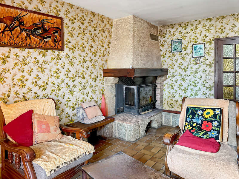 Maison à BASSOUES