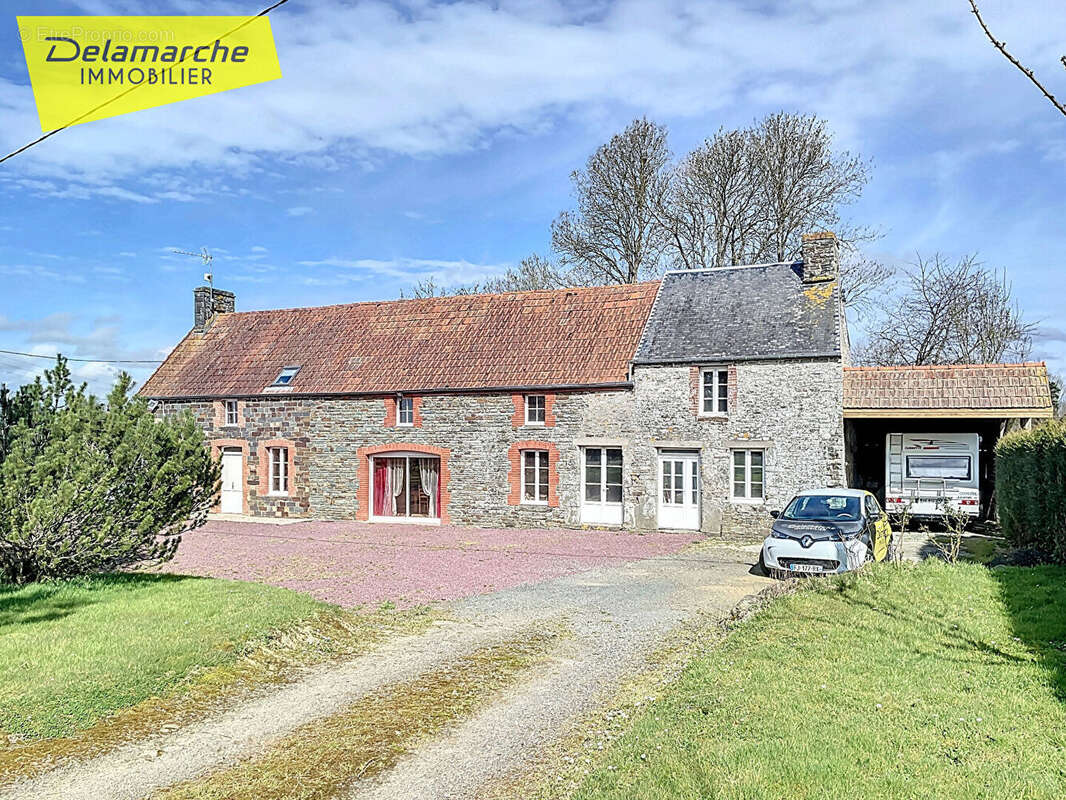 Maison à LE MESNIL-VILLEMAN