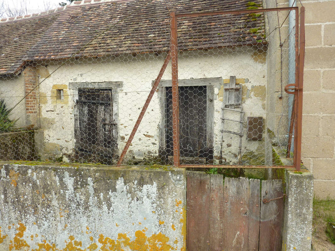 Maison à BRIGUEIL-LE-CHANTRE