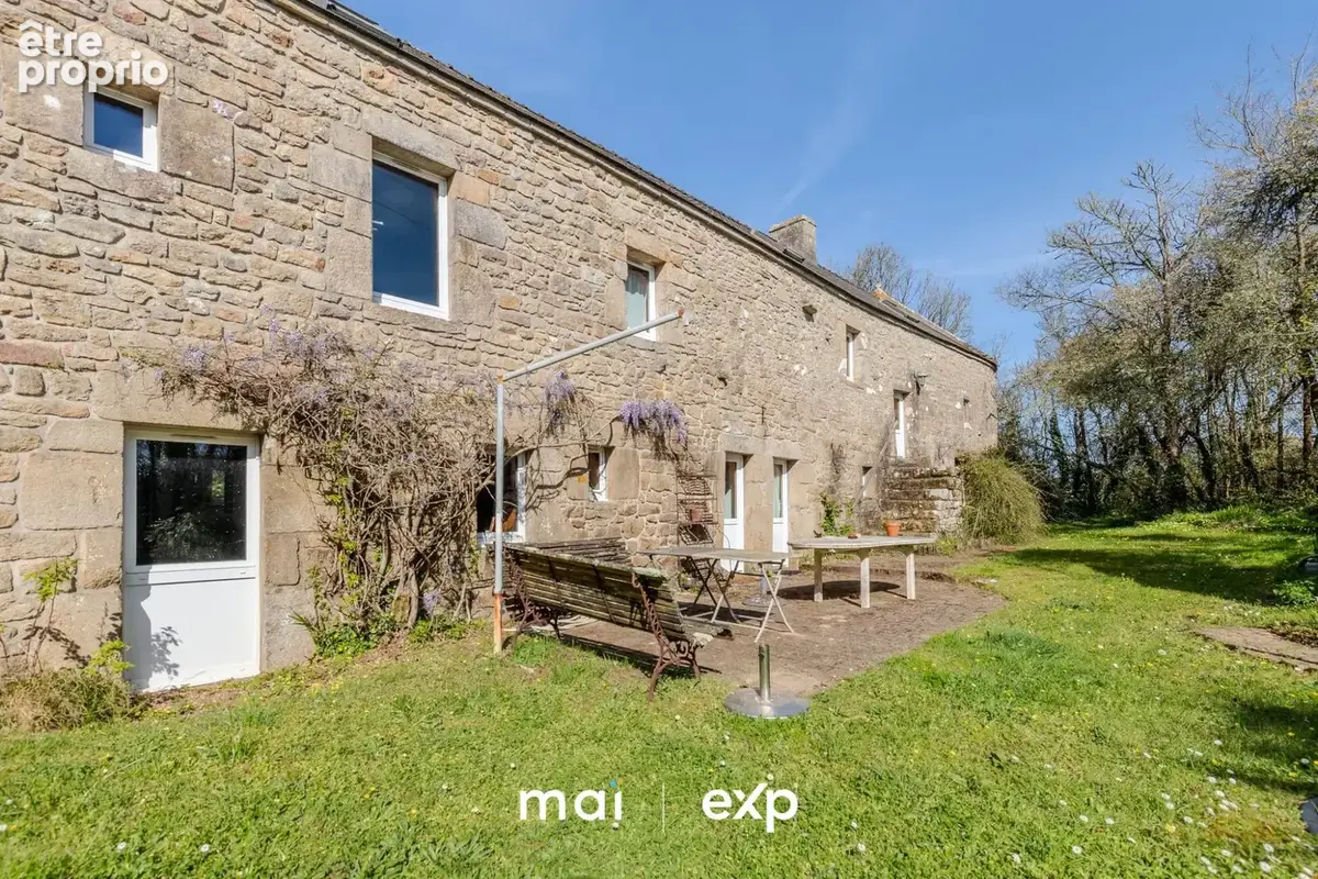 Maison à PLOUHARNEL