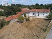Maison à RUFFEC