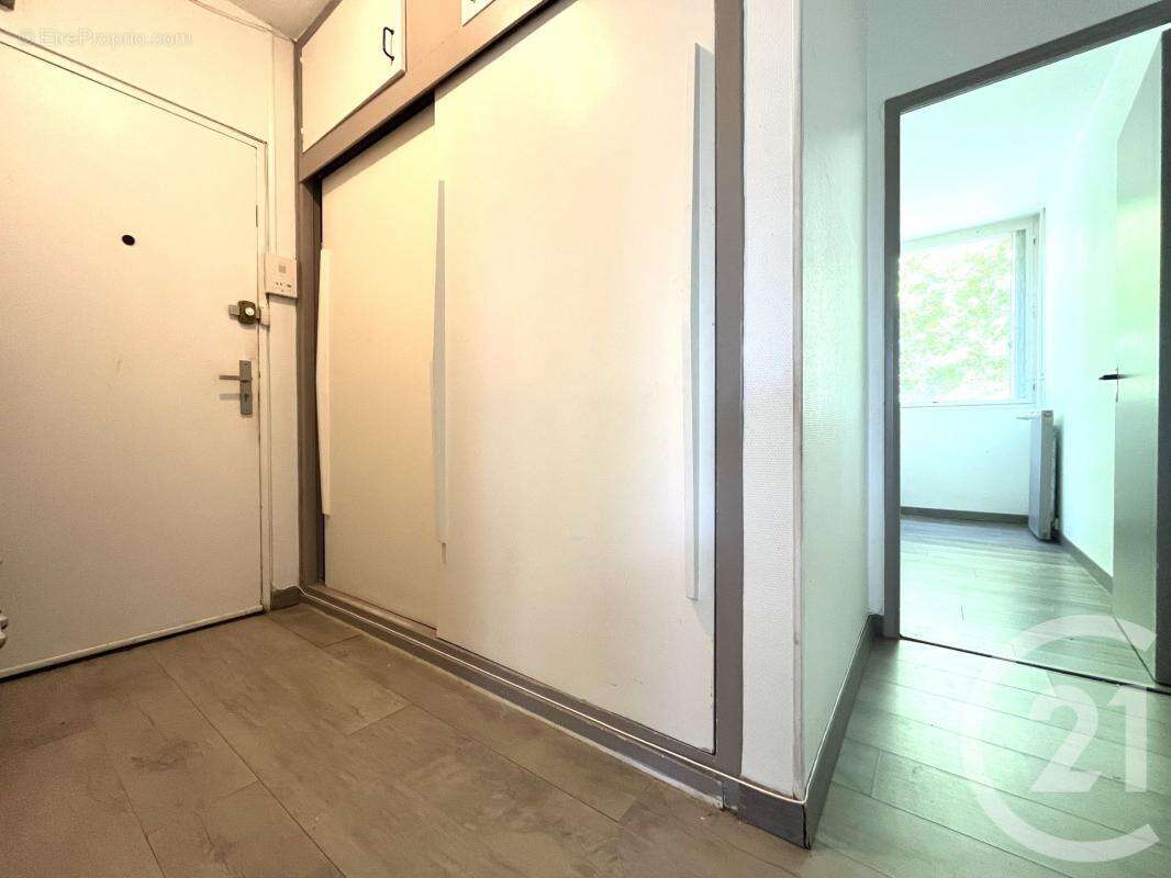 Appartement 63 m² à Limoges  - photo 11