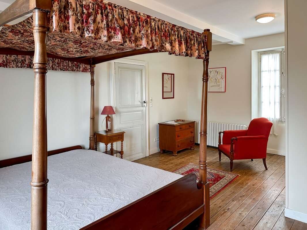 Maison à vendre 6 pièces BASSOUES (32) de 134 m2 avec jardin - 2 chambres d'hôtes - 777 m2 - photo 5