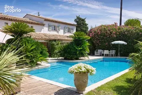 Maison 7 pièces 214 m² à vendre à Mougins (06250) - photo 2