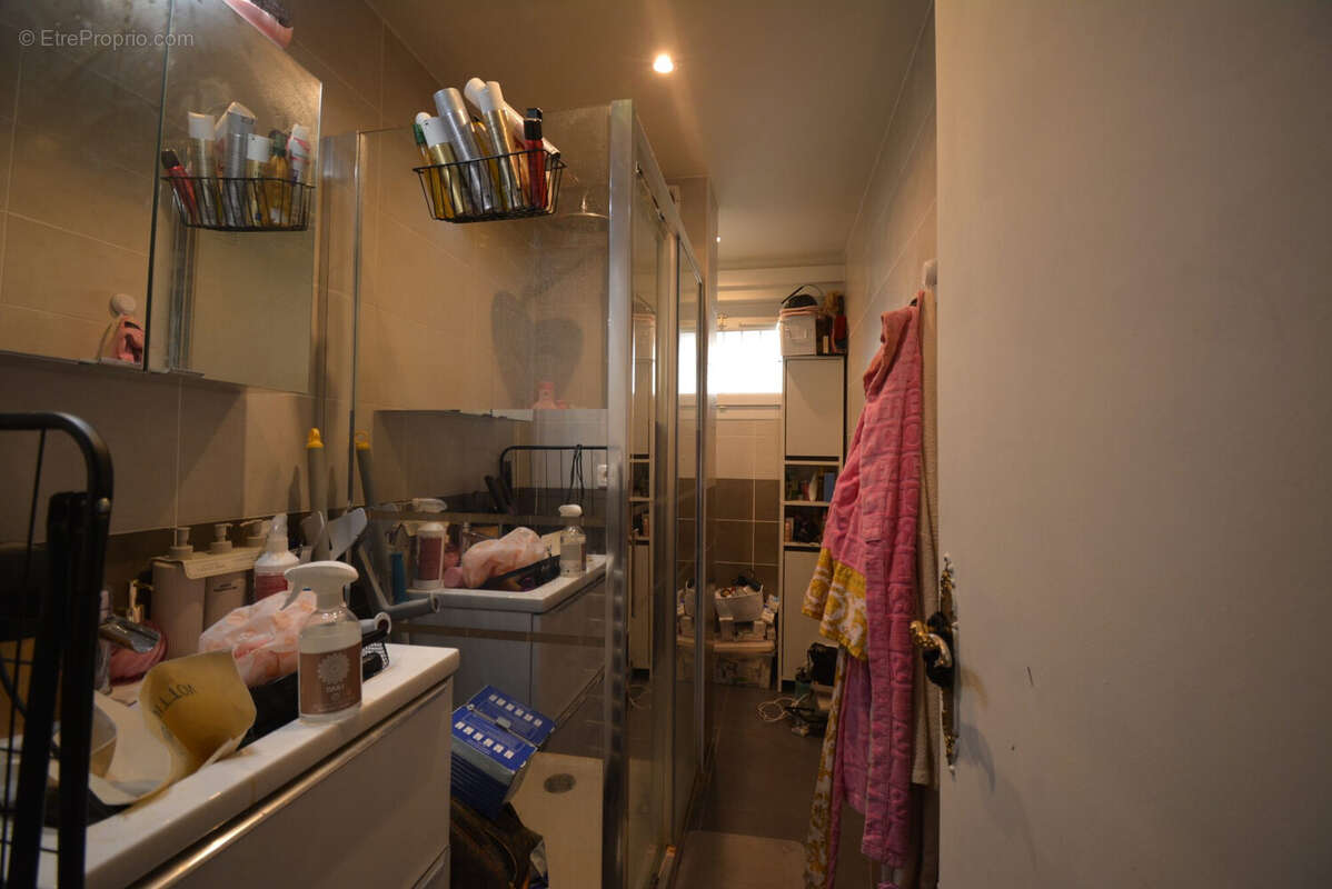 Appartement 111 m² à Marseille-6e  - photo 9