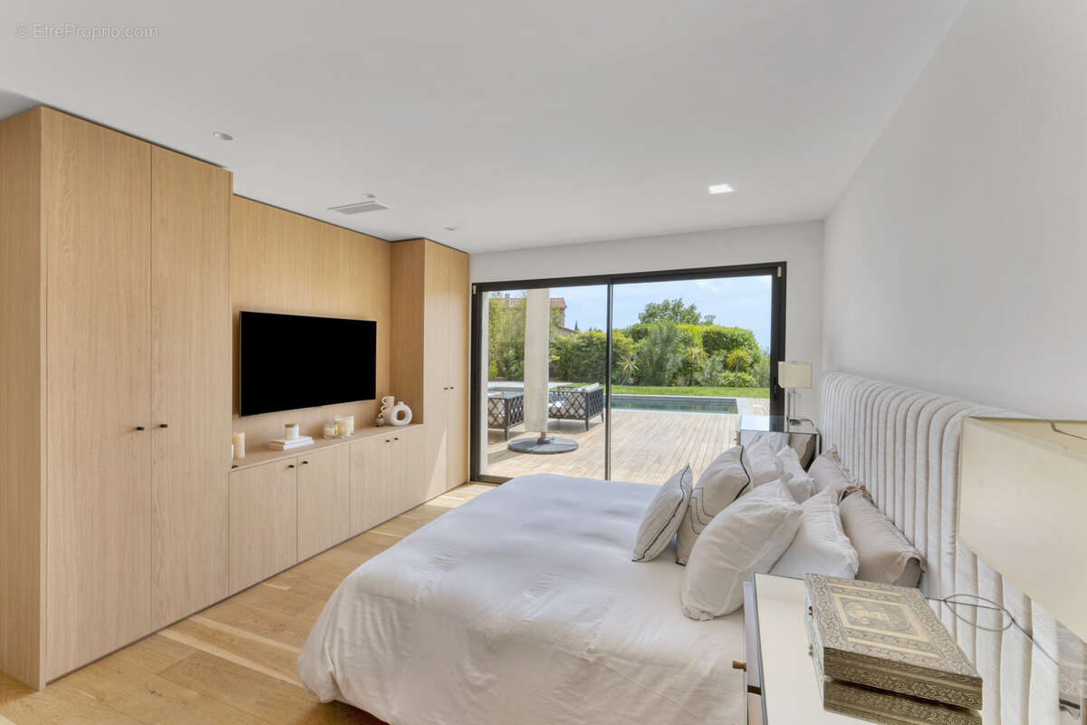 Appartement à LE CANNET