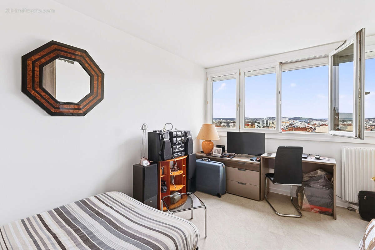 Appartement à COLOMBES