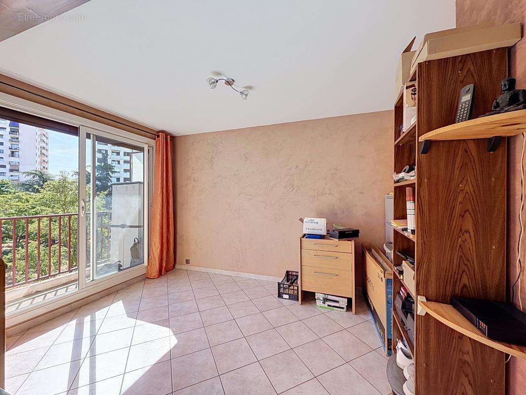 Appartement à SAINT-PRIEST