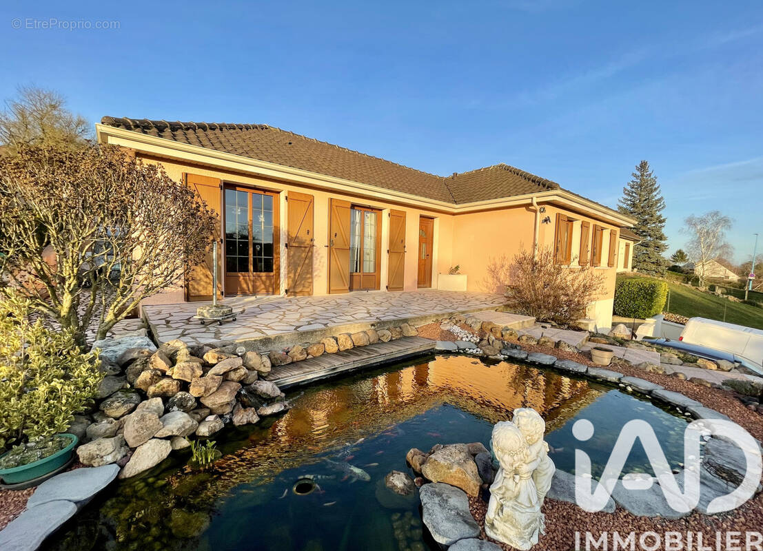 Photo 1 - Maison à PARON