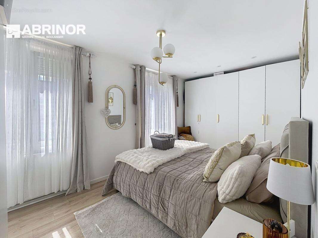 Maison à FACHES-THUMESNIL