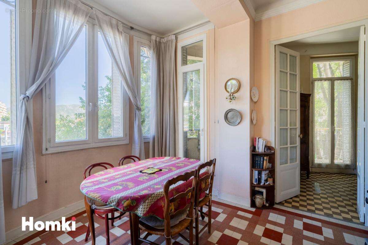 Appartement T3 de 84 m² à Marseille 13004, Boulevard Chave - photo 5