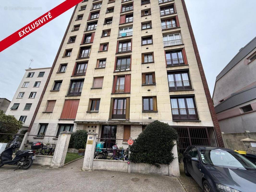 Appartement à AUBERVILLIERS
