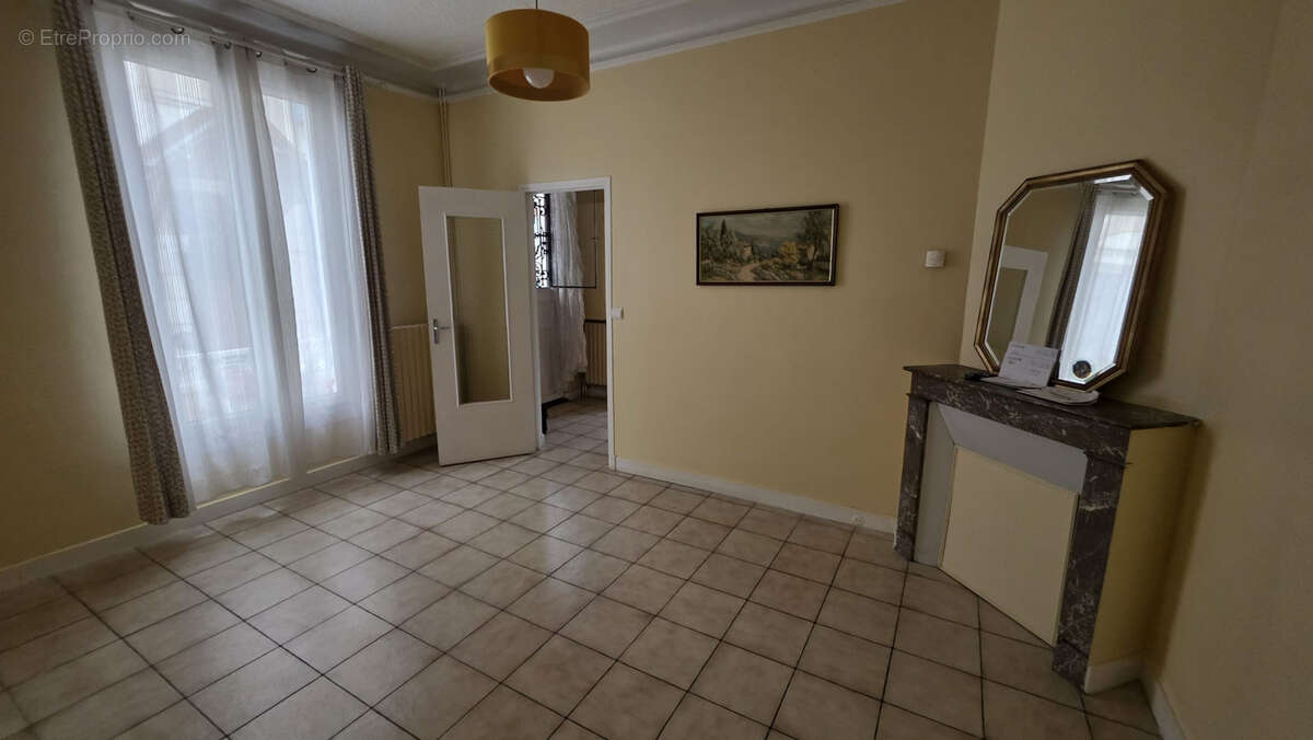 Maison à LIVRY-GARGAN