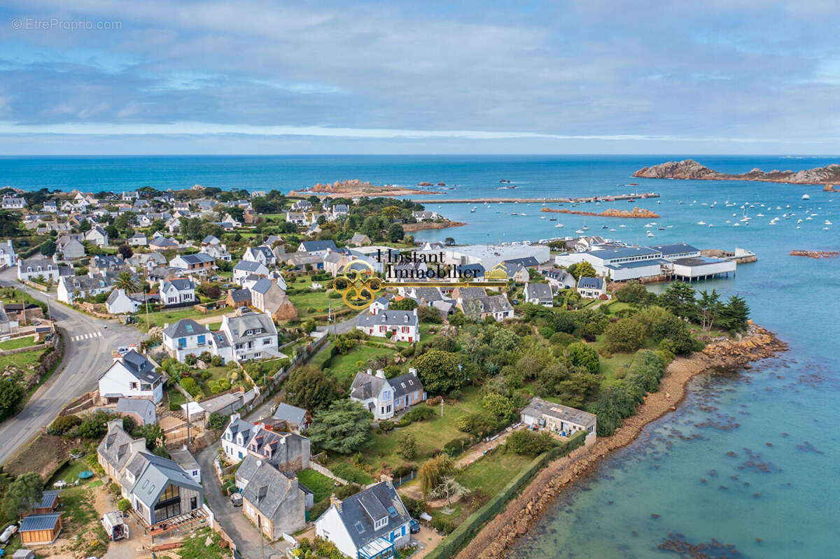 Maison à PLOUGASNOU