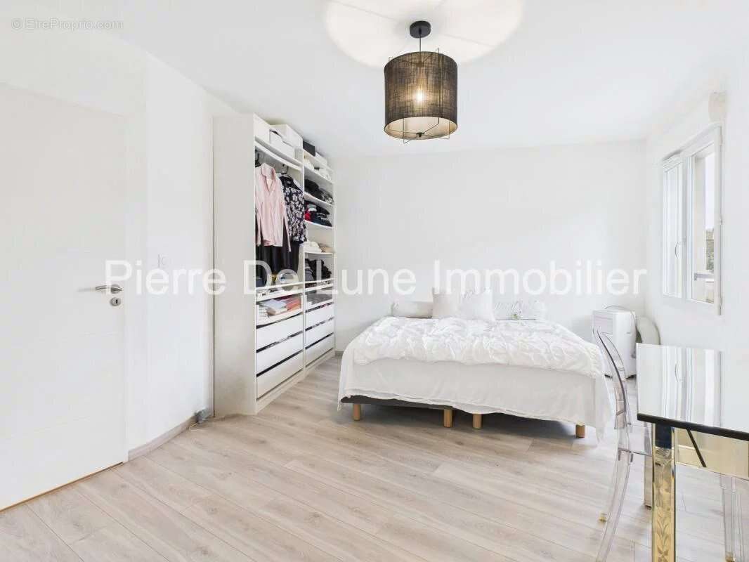 Appartement à SATHONAY-CAMP