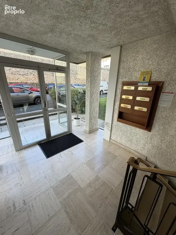 Appartement 105 m² à Cholet  - photo 7