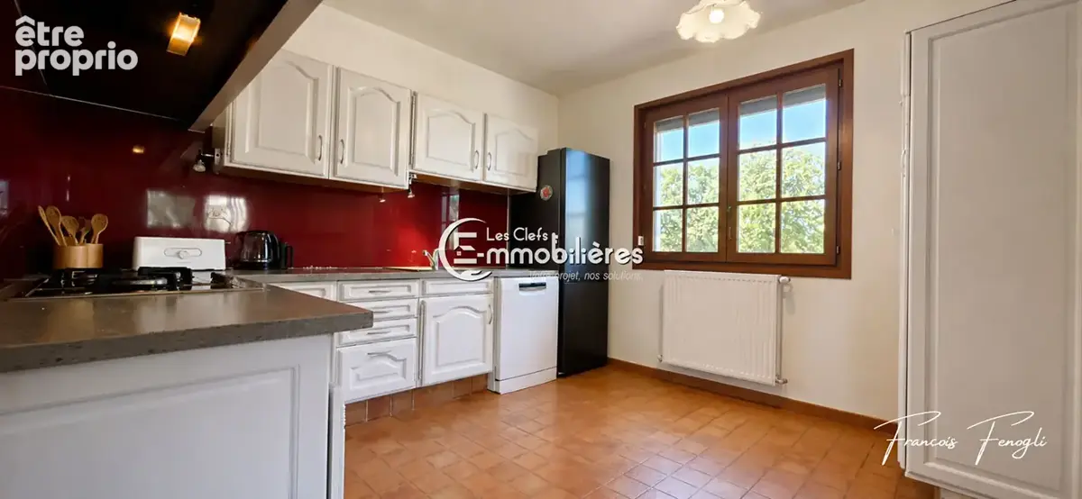 Maison 127 m² 4 chambres dépendances garage double - photo 11