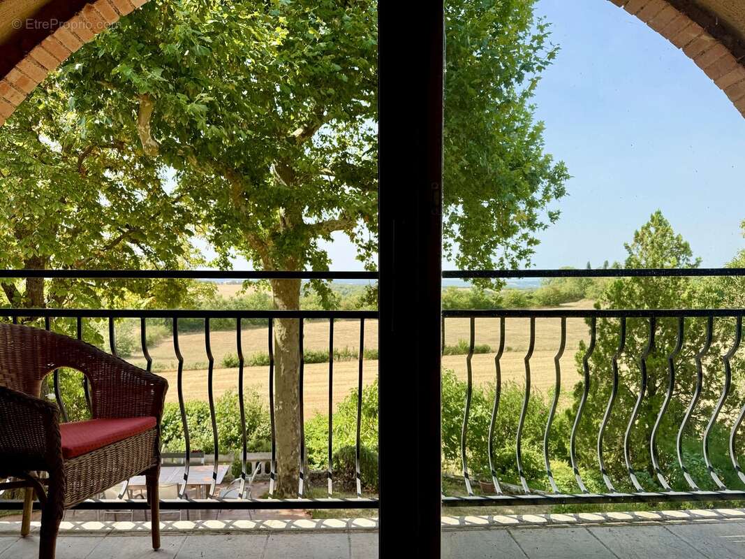 Superbe ferme en pierre avec piscine et vue imprenable sur les Pyrénées - photo 6