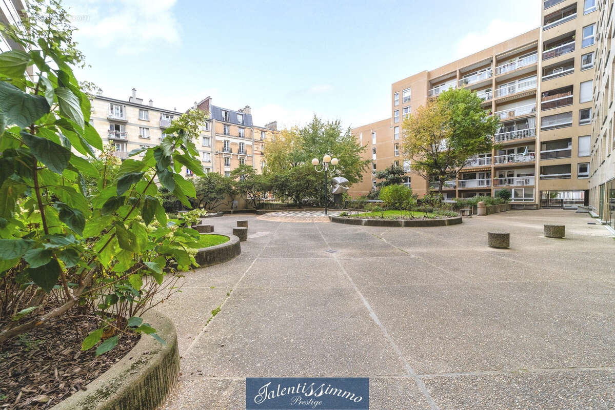 Appartement à PARIS-12E