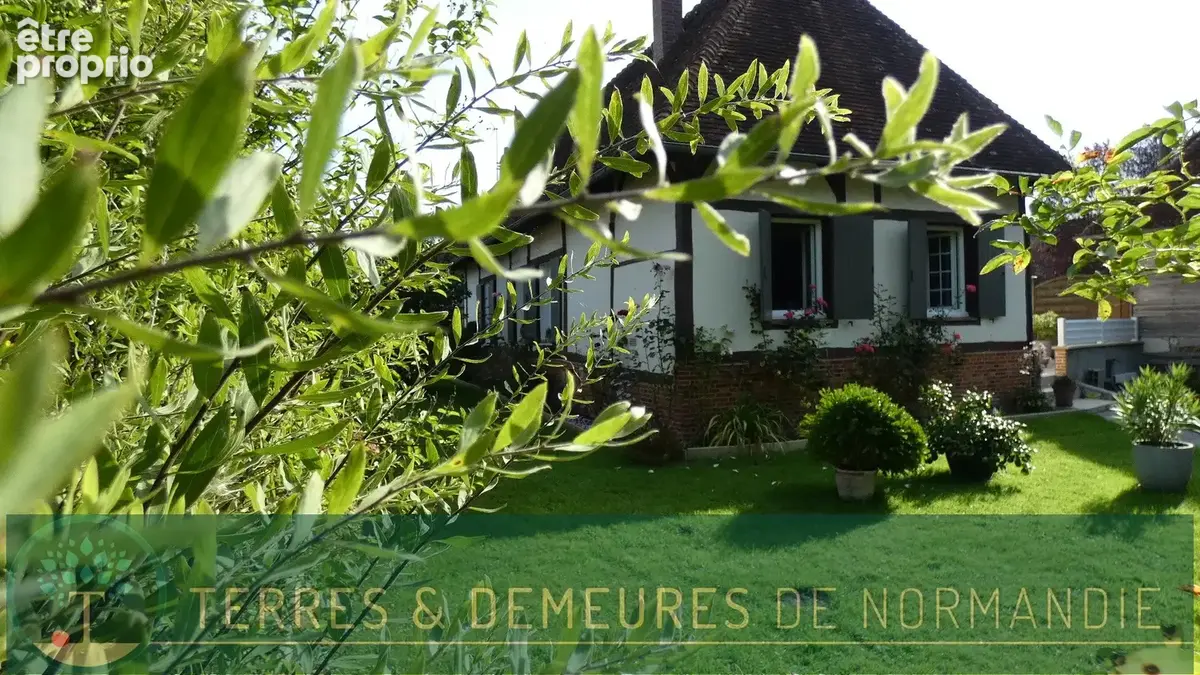 Photo Maison à Mesnieres-En-Bray au prix de 299 500€