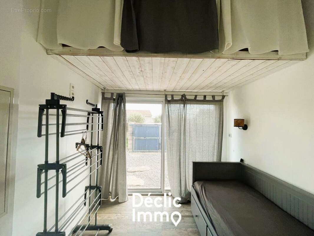 Villa de plain-pied avec piscine  Vacquières - photo 13