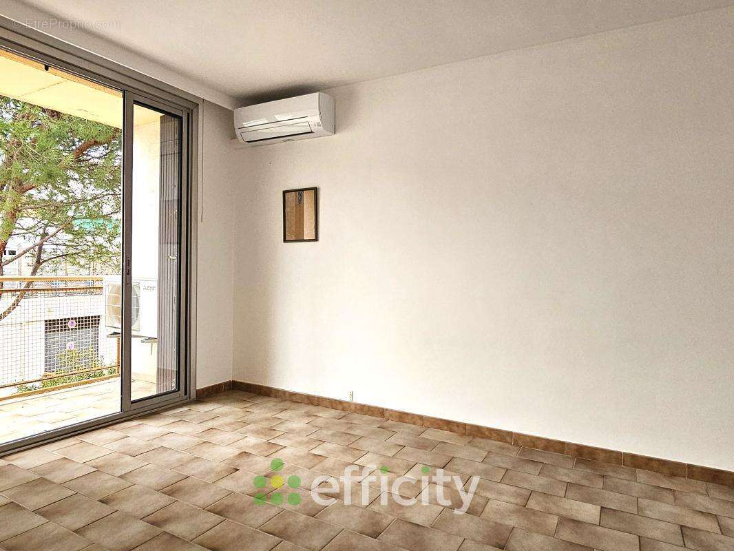 Appartement à MARSEILLE-13E