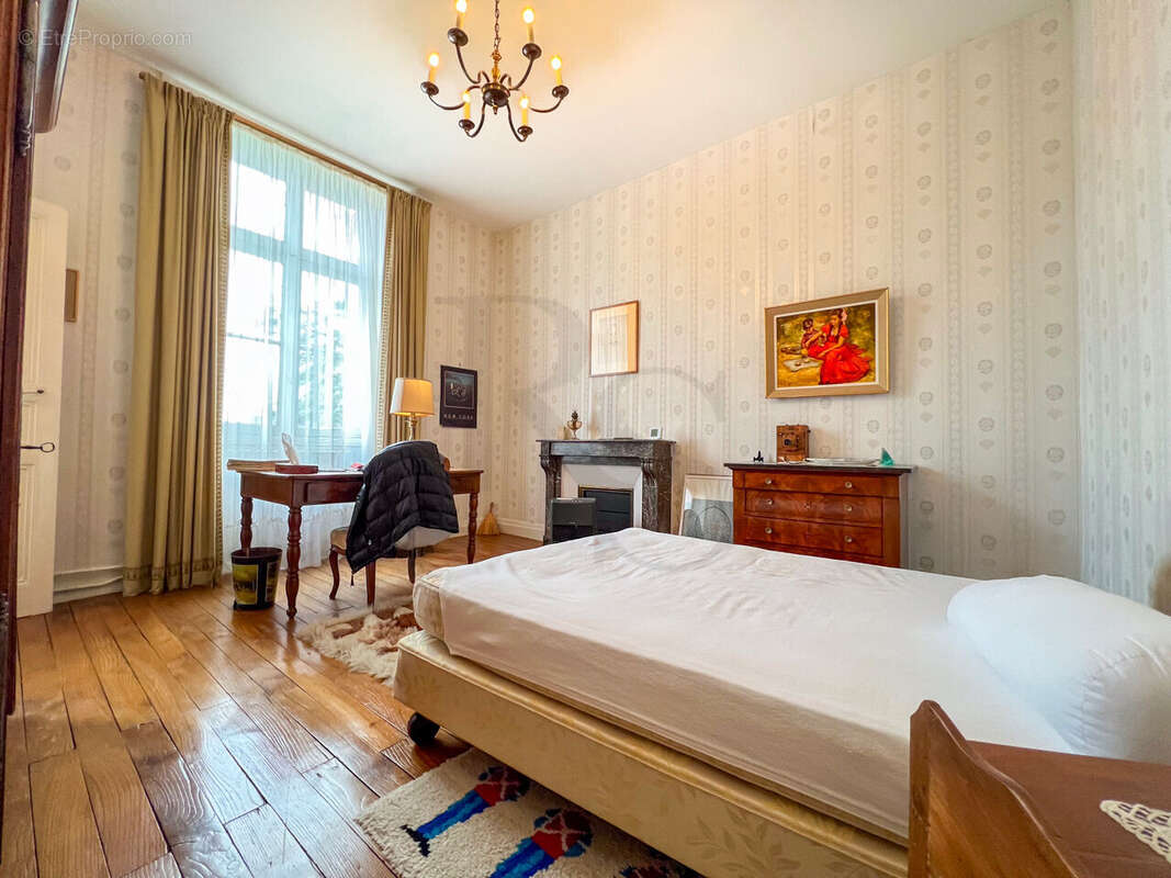 Maison à SAINT-GEORGES-DES-GROSEILLERS