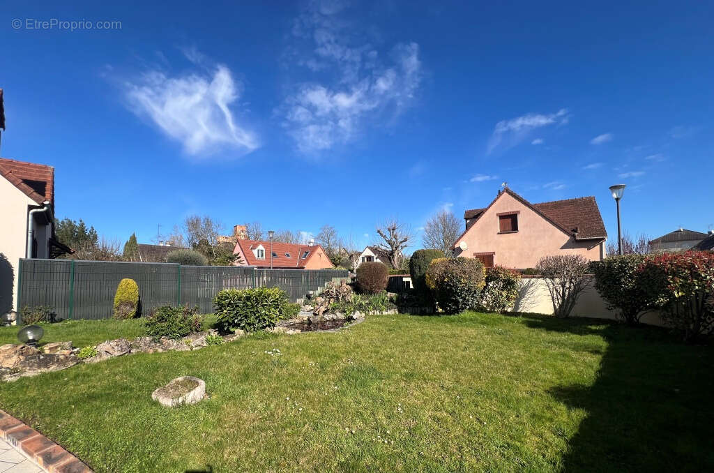 Maison à SENS