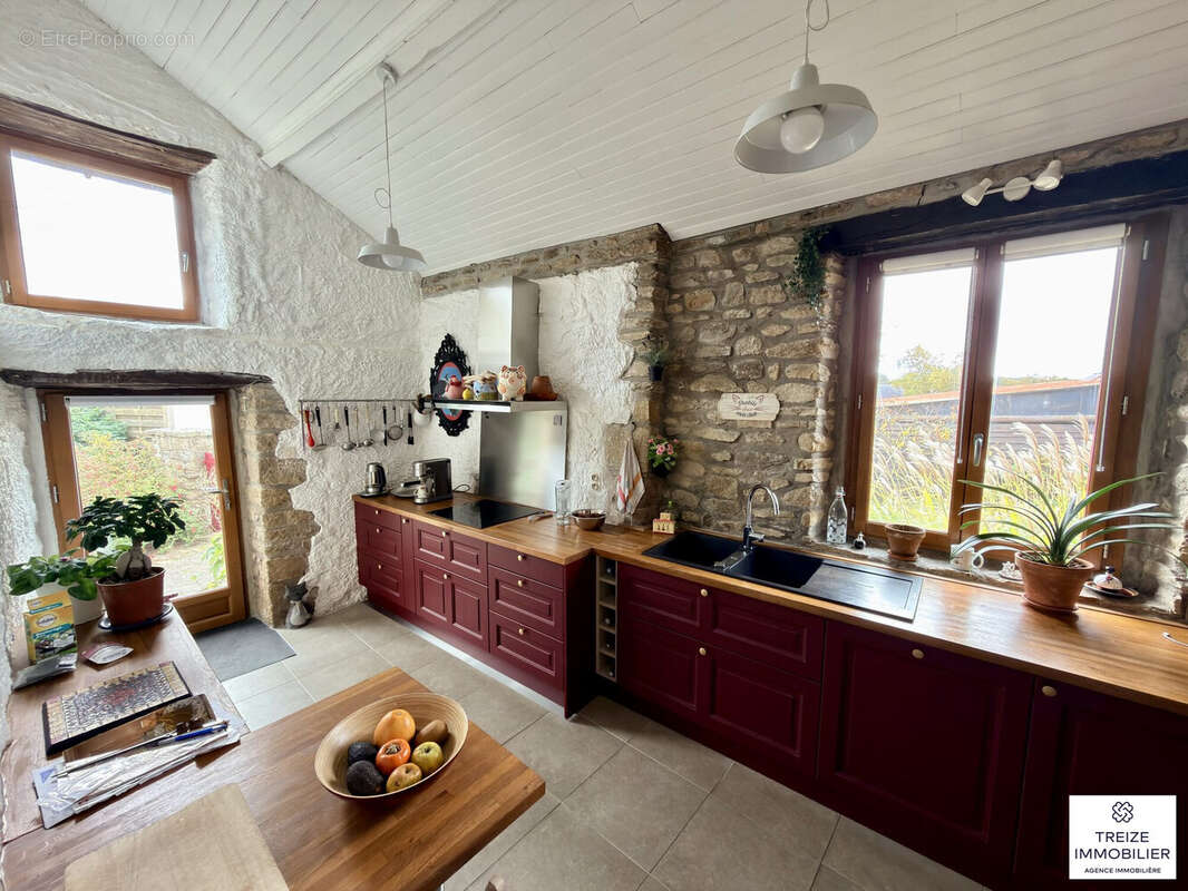 Maison à LE HEZO