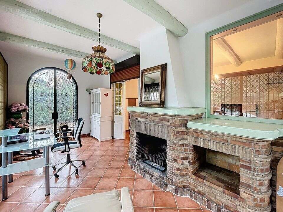 Maison à CAGNES-SUR-MER