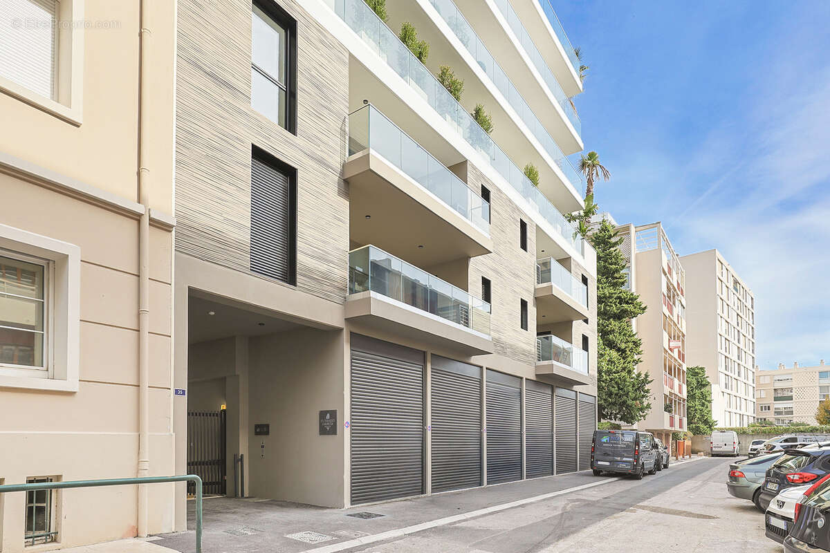 Appartement à HYERES