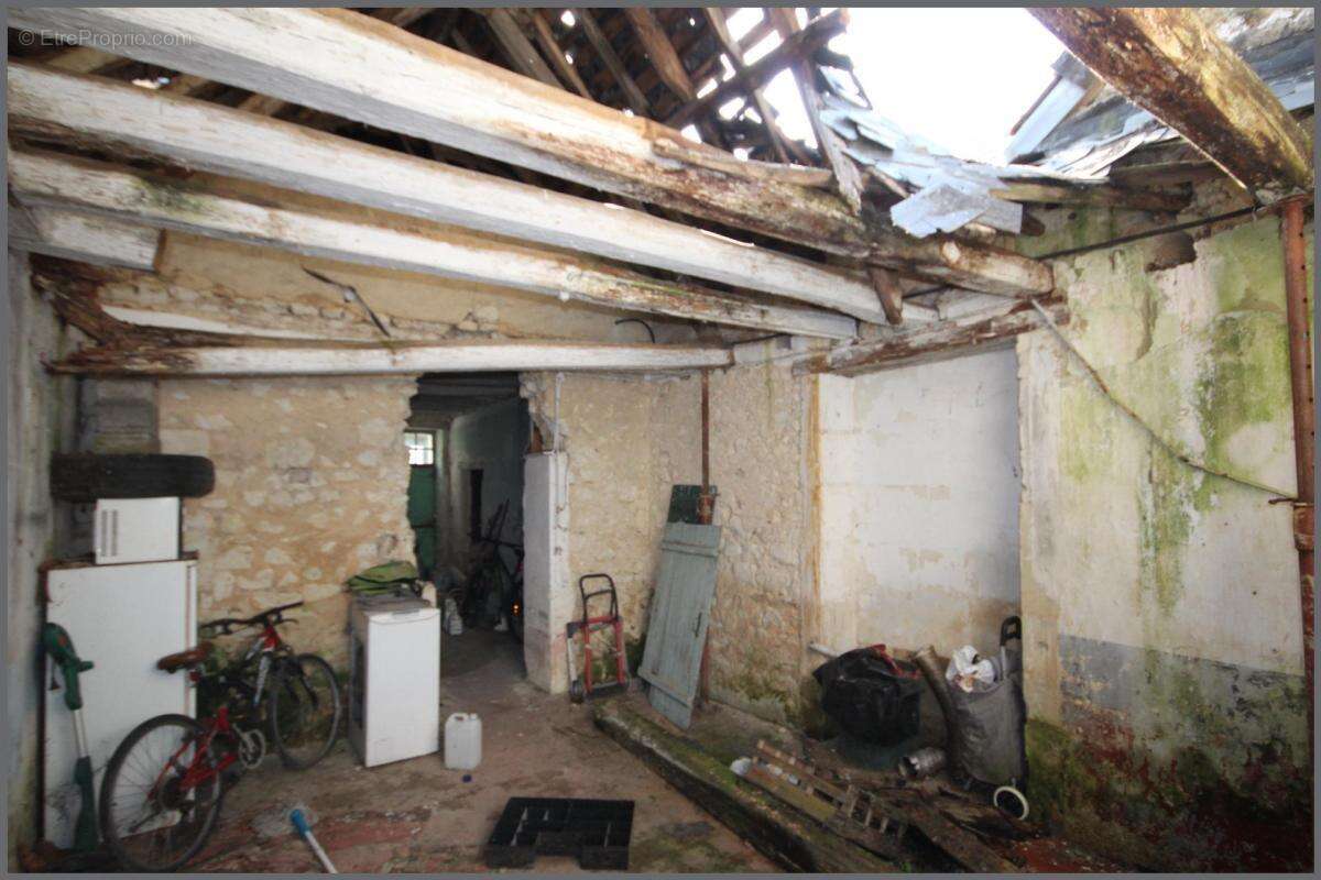 Maison à LA CHAPELLE-AUX-CHOUX
