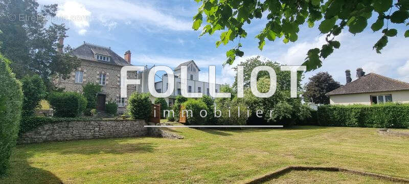 Commerce à LE BENY-BOCAGE