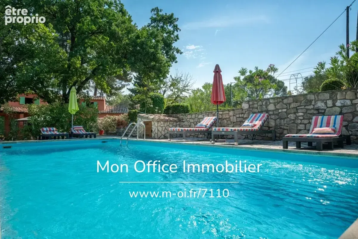 Référence : 7110-PEL - Propriété avec deux logements indépendants, piscine et parc arboré de plus de 5 000 m² - photo 3