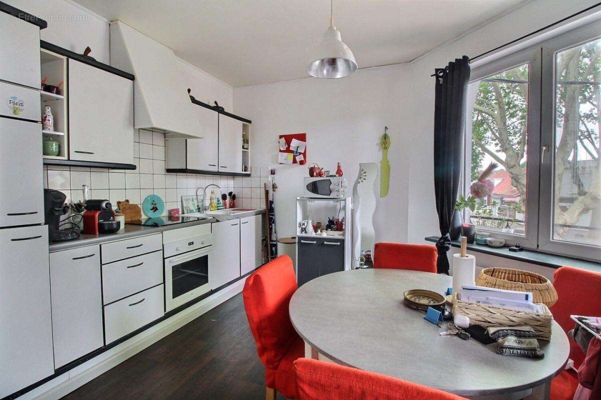 Appartement à MONS-EN-BAROEUL