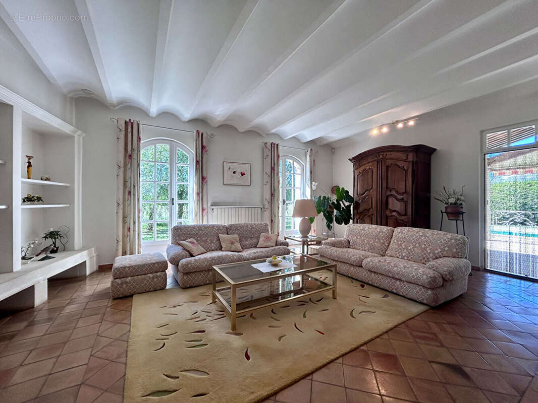 Maison à PIERRELATTE