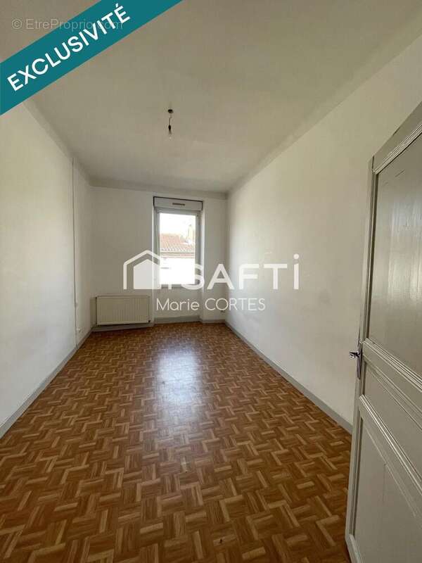 Appartement 548 m² à Carmaux  - photo 6