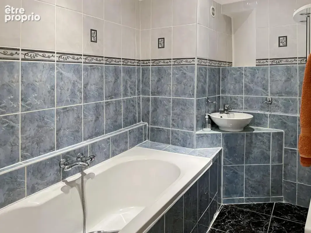 Vente maison de ville à Marseillan avec garage et terrasse - photo 11